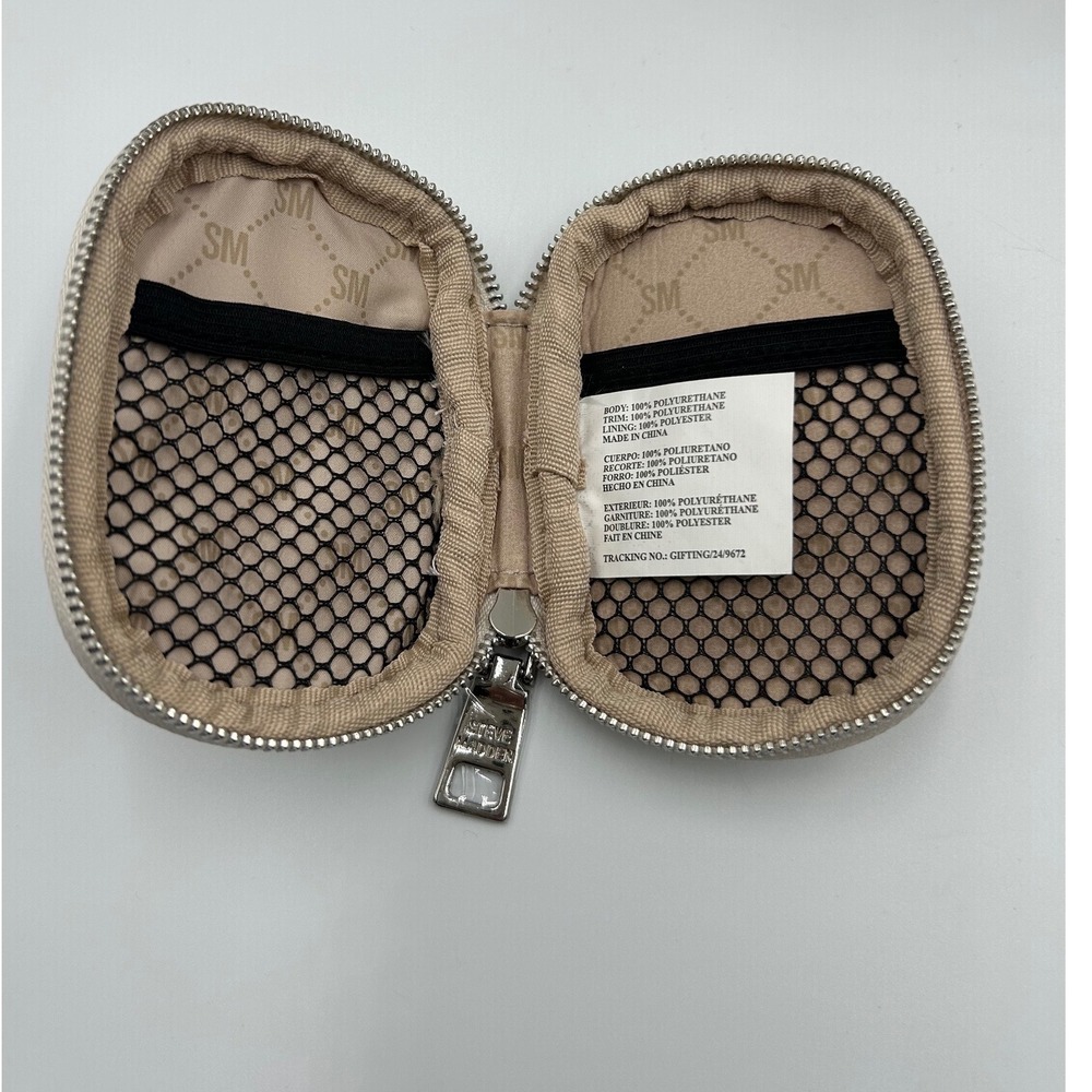 Steve Madden Cream Quilted Mini Tote Bag with Pouch and Two Straps SM Logo - Picture 3 of 8